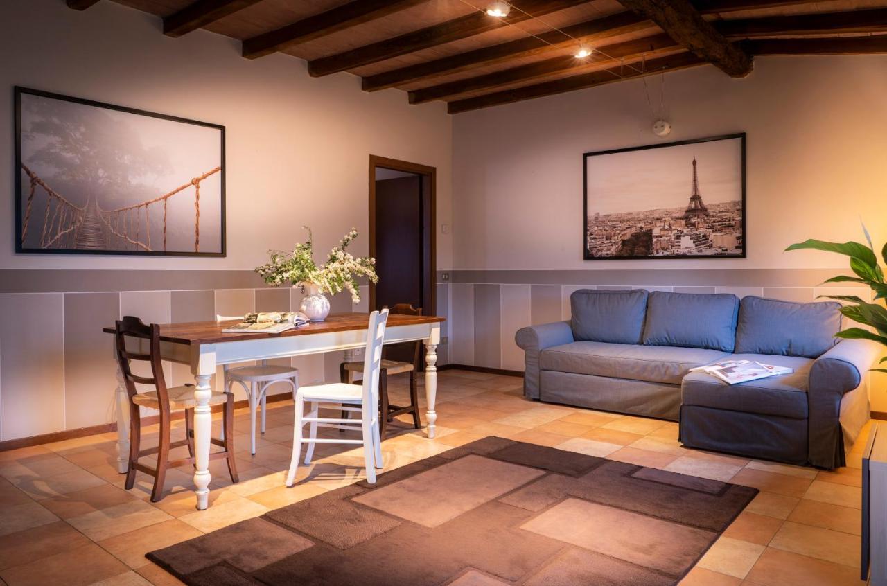 Borgo Zelata Aparthotel Bereguardo Luaran gambar