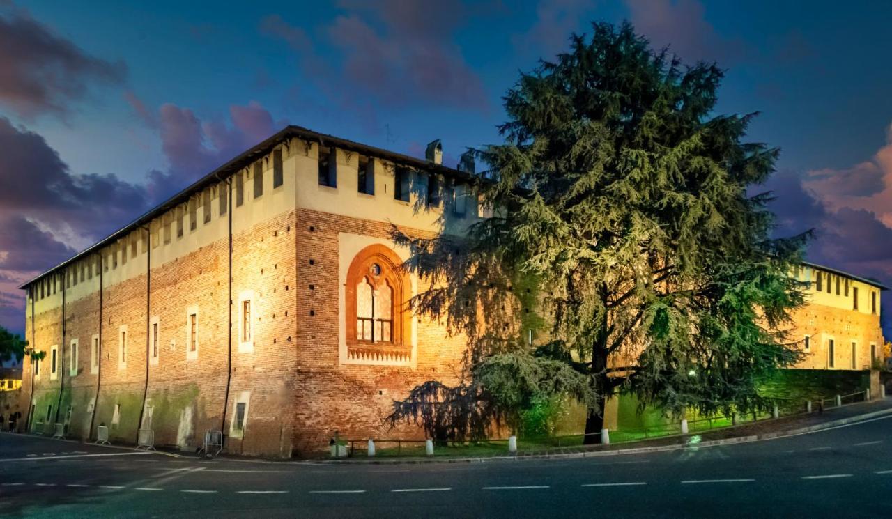 Borgo Zelata Aparthotel Bereguardo Luaran gambar